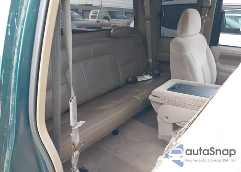 1996 Chevrolet Gmt-400 C1500 from USA, damaged, VIN 2GCEC19R6T1141670